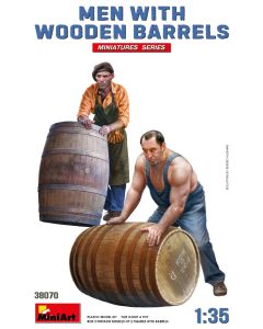 Miniart 1/35 1:35 - Men with Wooden Barrels #38070