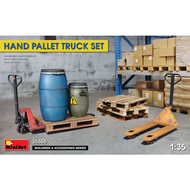 MiniArt 1/35 Hand Pallet Truck Set - 35606