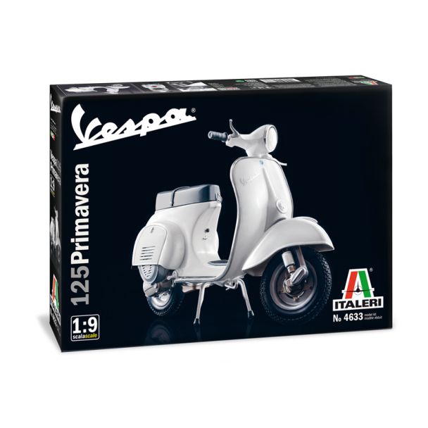 Italeri 1/9 Vespa 125 Primavera Bike Kit - 4633